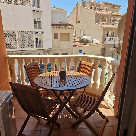 En El Paseo Maritimo, A Escasos Metros Del Mar Apartment El Campello Exterior photo